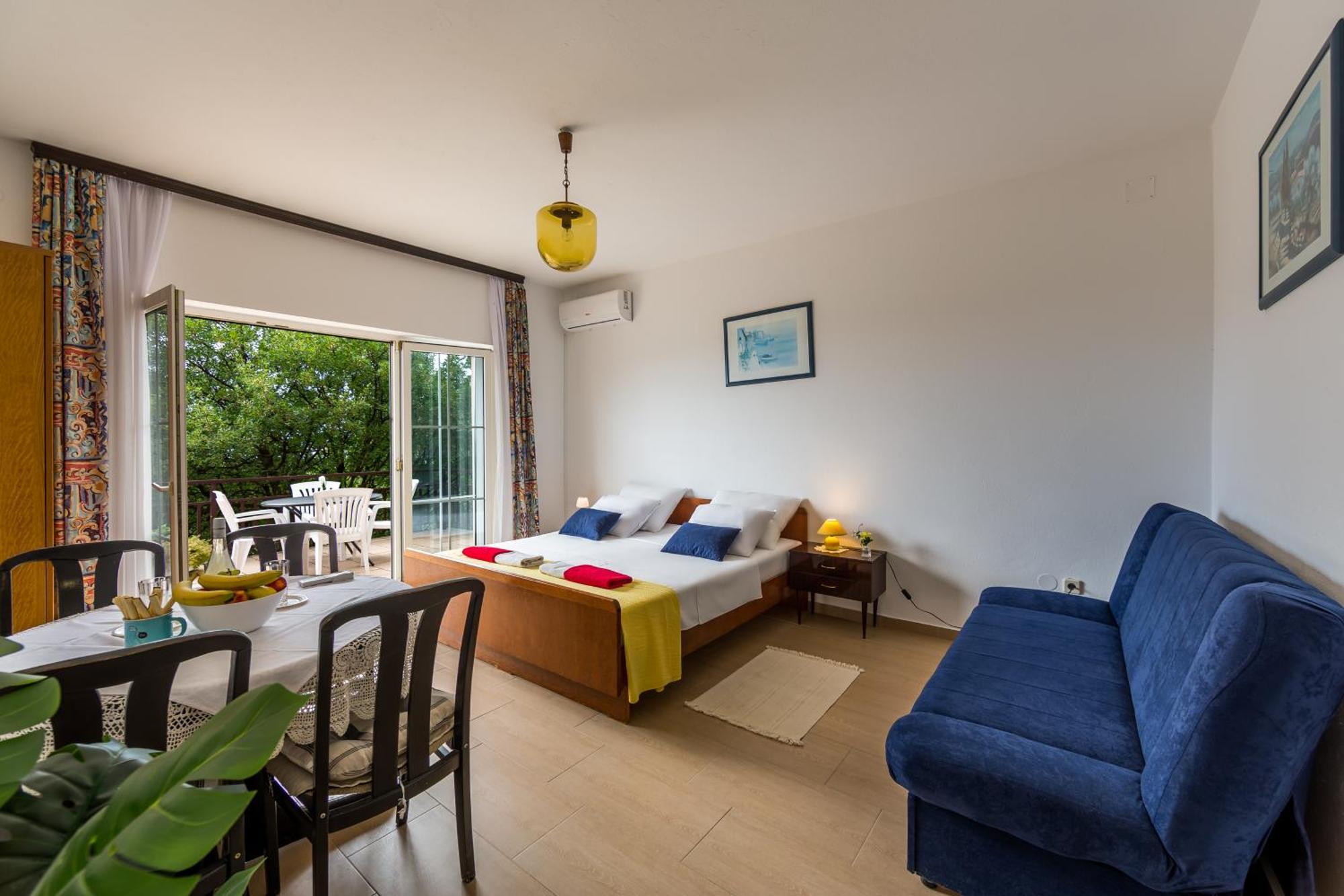 Apartments Claudia 슈므리카 외부 사진